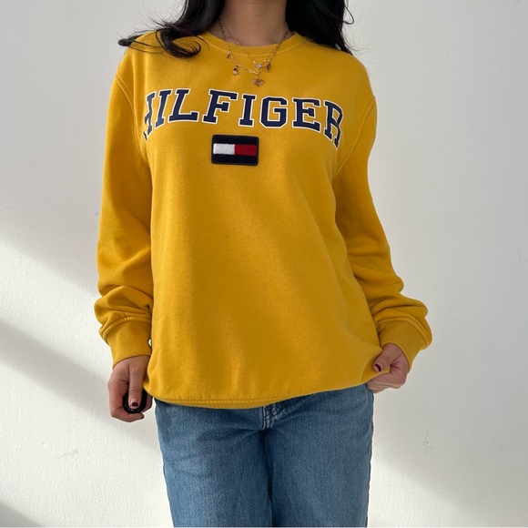 Tommy Hilfiger Mustard Yellow Spell Out Crewneck - Large - Picture 3 of 4